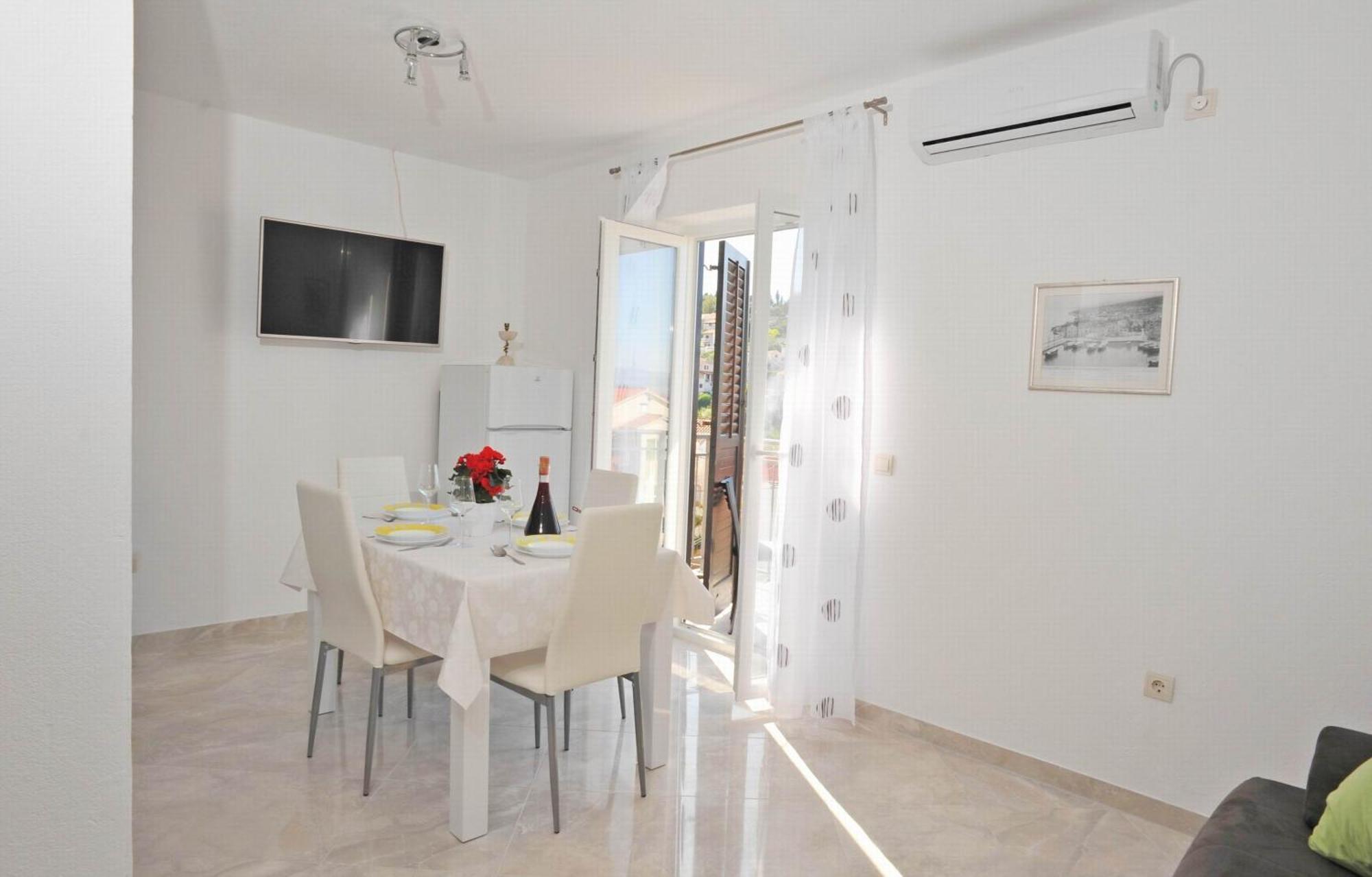 Apartments With A Parking Space Sutivan, Brac - 752 Rom bilde